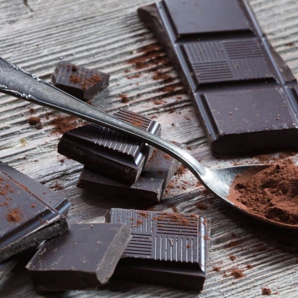 10 Vegan Foods High in Iron for a Healthy Diet 4 Dark Chocolate